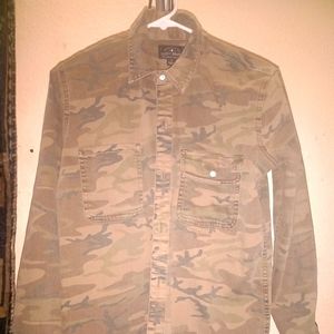 WOMEN'S CAMO JACKET
